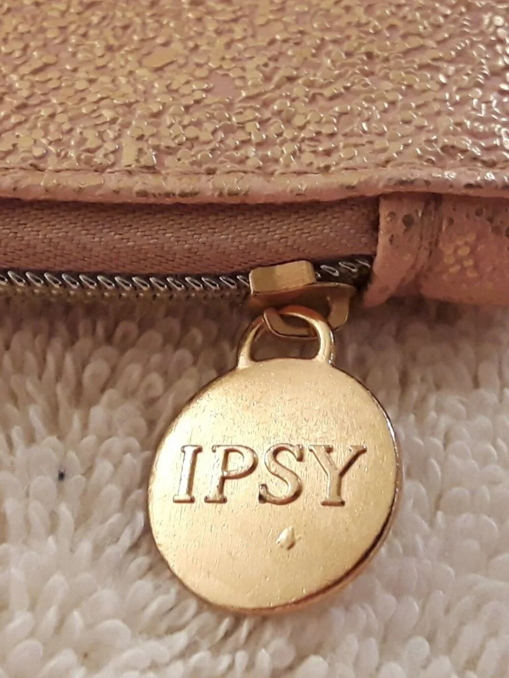 4PC Set Ipsy Sparkle Cosmetic Makeup Bags: 2 Pairs - 2 Rose Gold + 2 Pink/Green